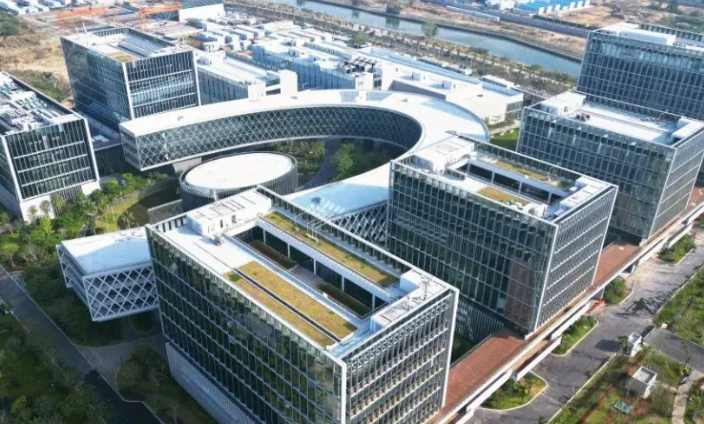 流量计在工业管道计量中的应用对比：涡街、电磁与涡轮技术差异